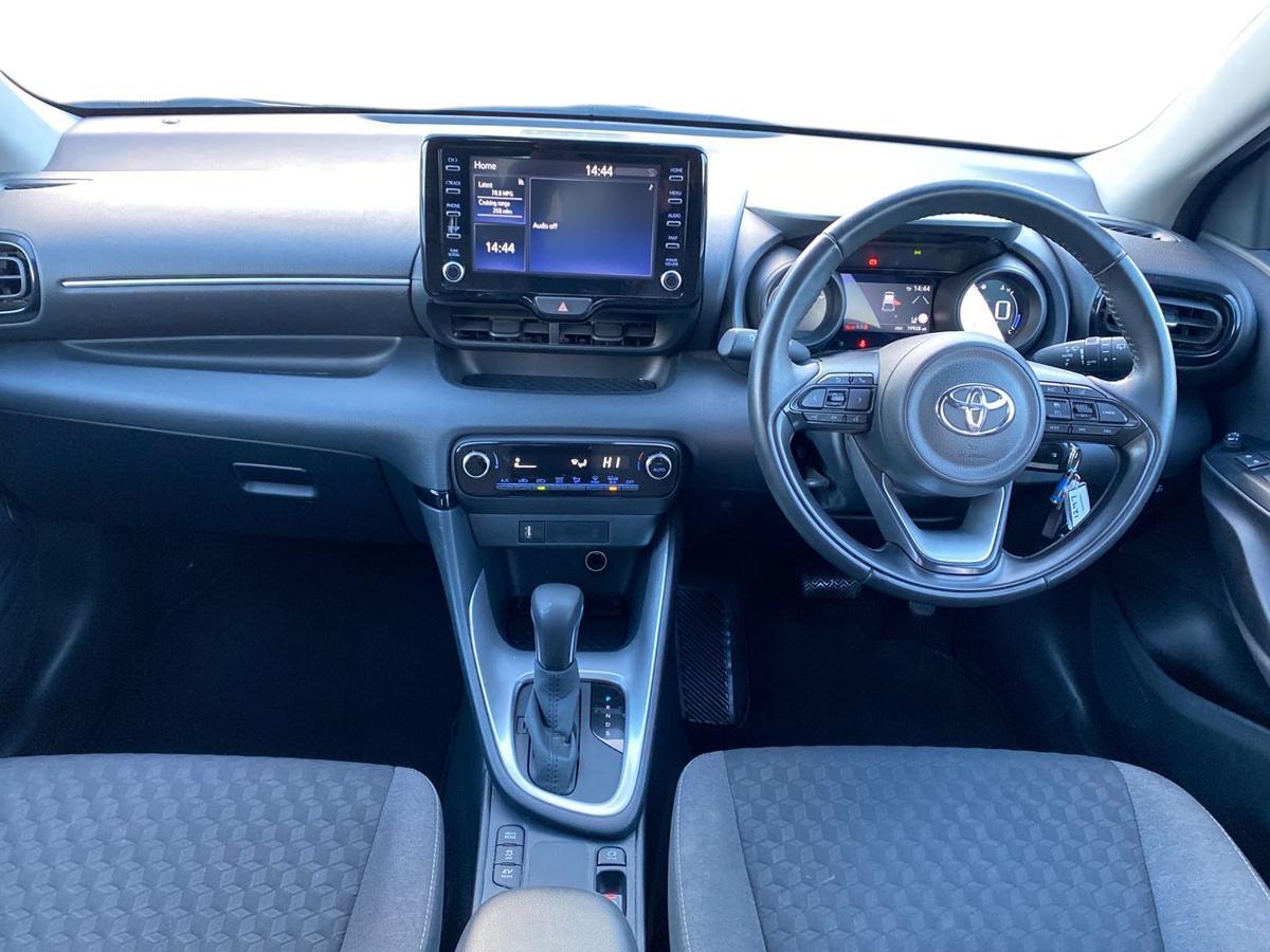 Used Toyota Yaris 2023 for sale - 77176654: Photo 8