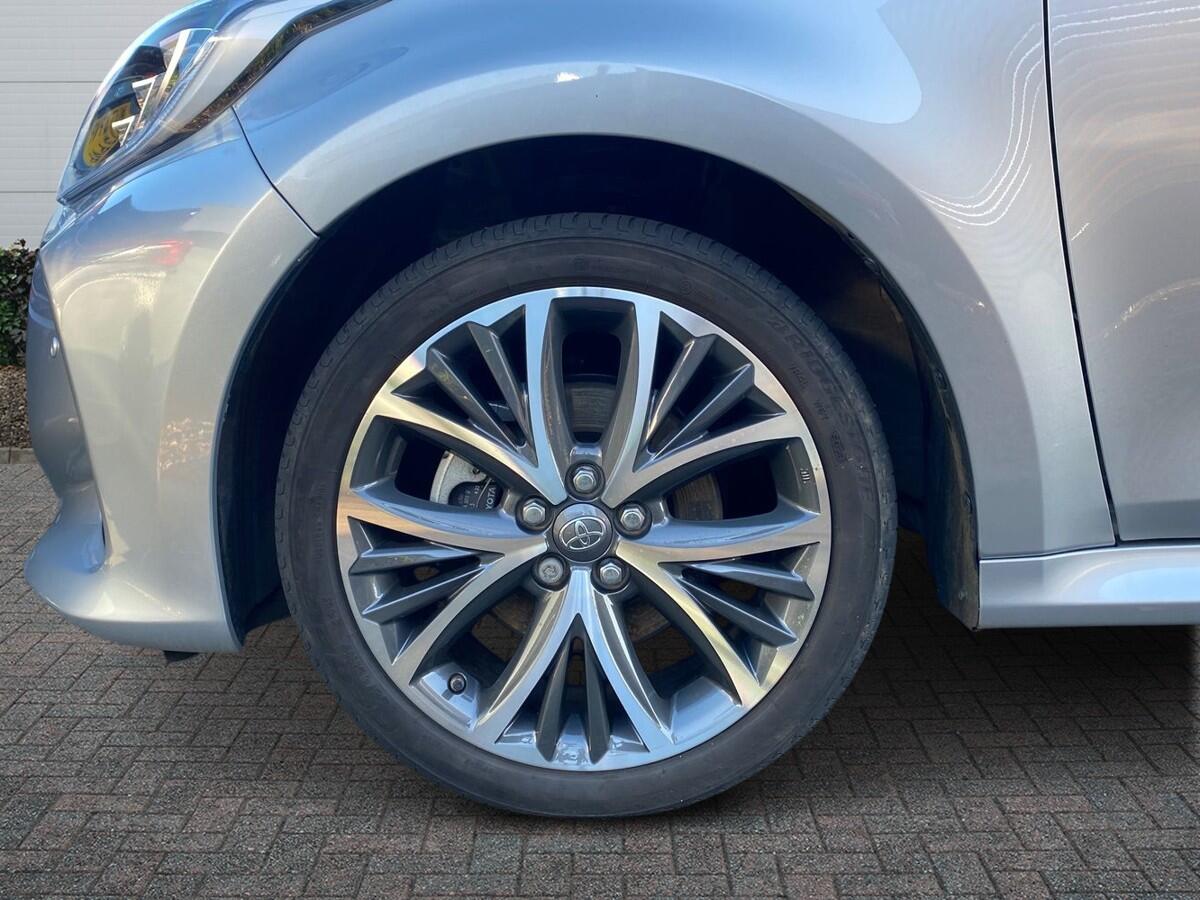 Used Toyota Yaris 2024 for sale - 76730800: Photo 6