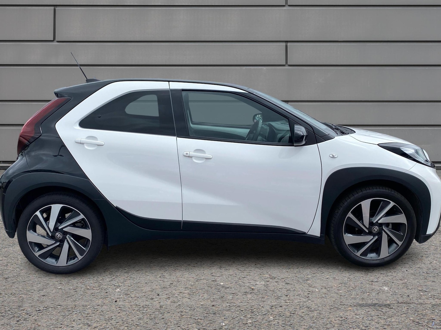 Used Toyota Aygo X 2024 for sale - 76110778: Photo 16