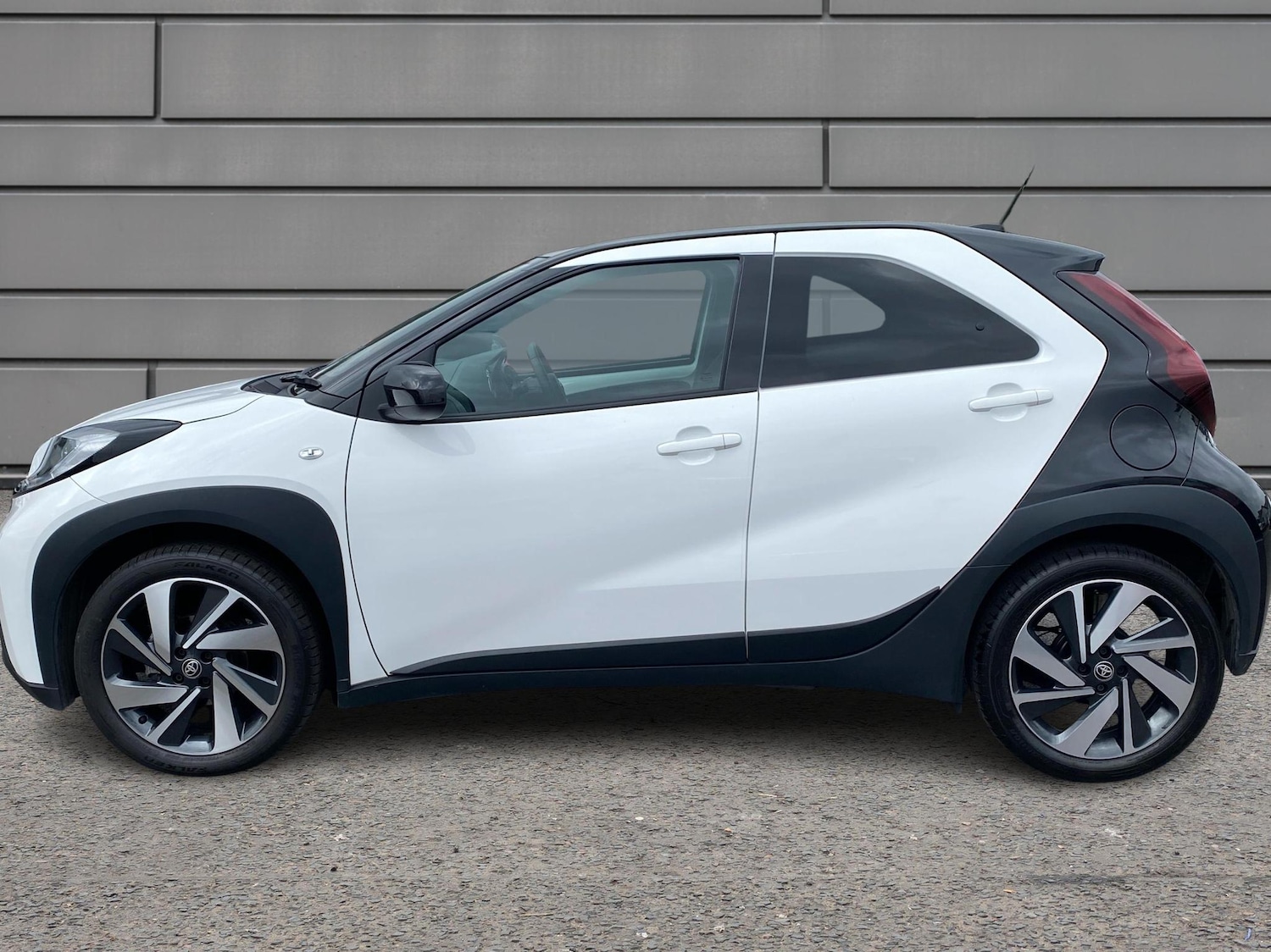 Used Toyota Aygo X 2024 for sale - 76110778: Photo 17