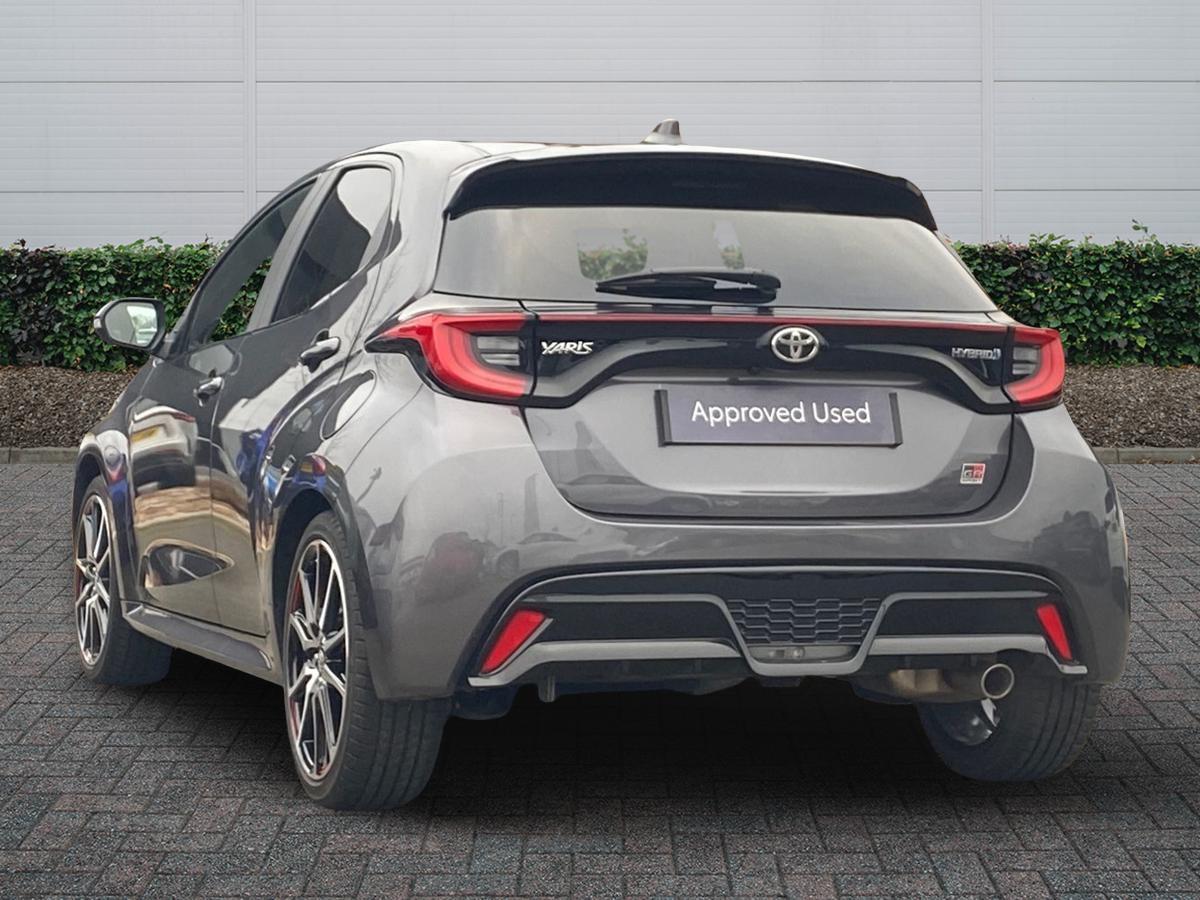 Used Toyota Yaris 2023 for sale - 77177177: Photo 2