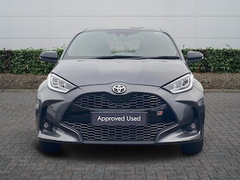Used Toyota Yaris 2023 for sale - 77177177: Photo