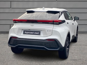 Used Toyota C-HR 2024 for sale - 76730782: Photo