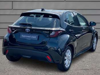 Used Toyota Yaris 2022 for sale - 74936532: Photo