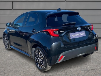 Used Toyota Yaris 2022 for sale - 75432346: Photo