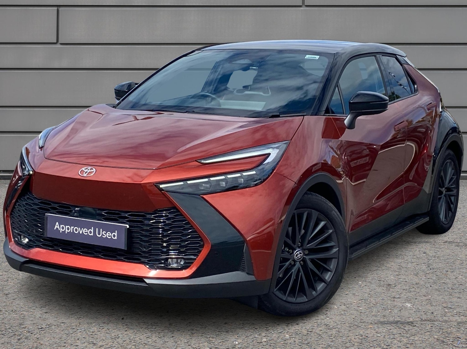 Used Toyota C-HR 2025 for sale - 76111142: Photo 3