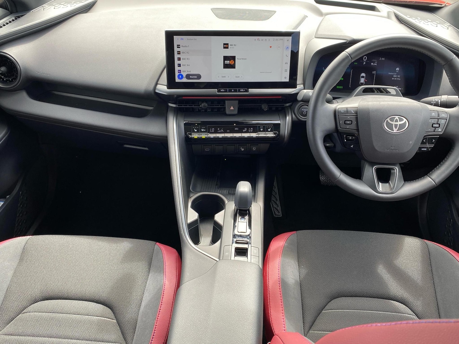 Used Toyota C-HR 2025 for sale - 76111142: Photo 5