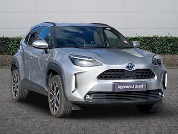 Used Toyota Yaris Cross 2024 for sale - 79861948: Photo