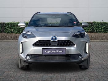 Used Toyota Yaris Cross 2024 for sale - 79861948: Photo
