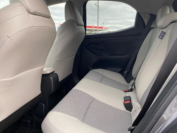 Used Toyota Yaris 2023 for sale - 76110997: Photo 12