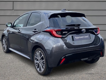 Used Toyota Yaris 2023 for sale - 76110997: Photo 4