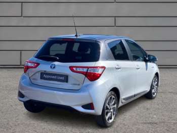 Used Toyota Yaris 2020 for sale - 75188181: Photo