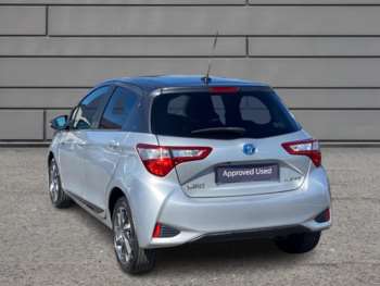 Used Toyota Yaris 2020 for sale - 75188181: Photo