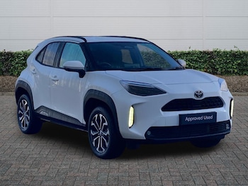 Toyota Yaris Cross feature image