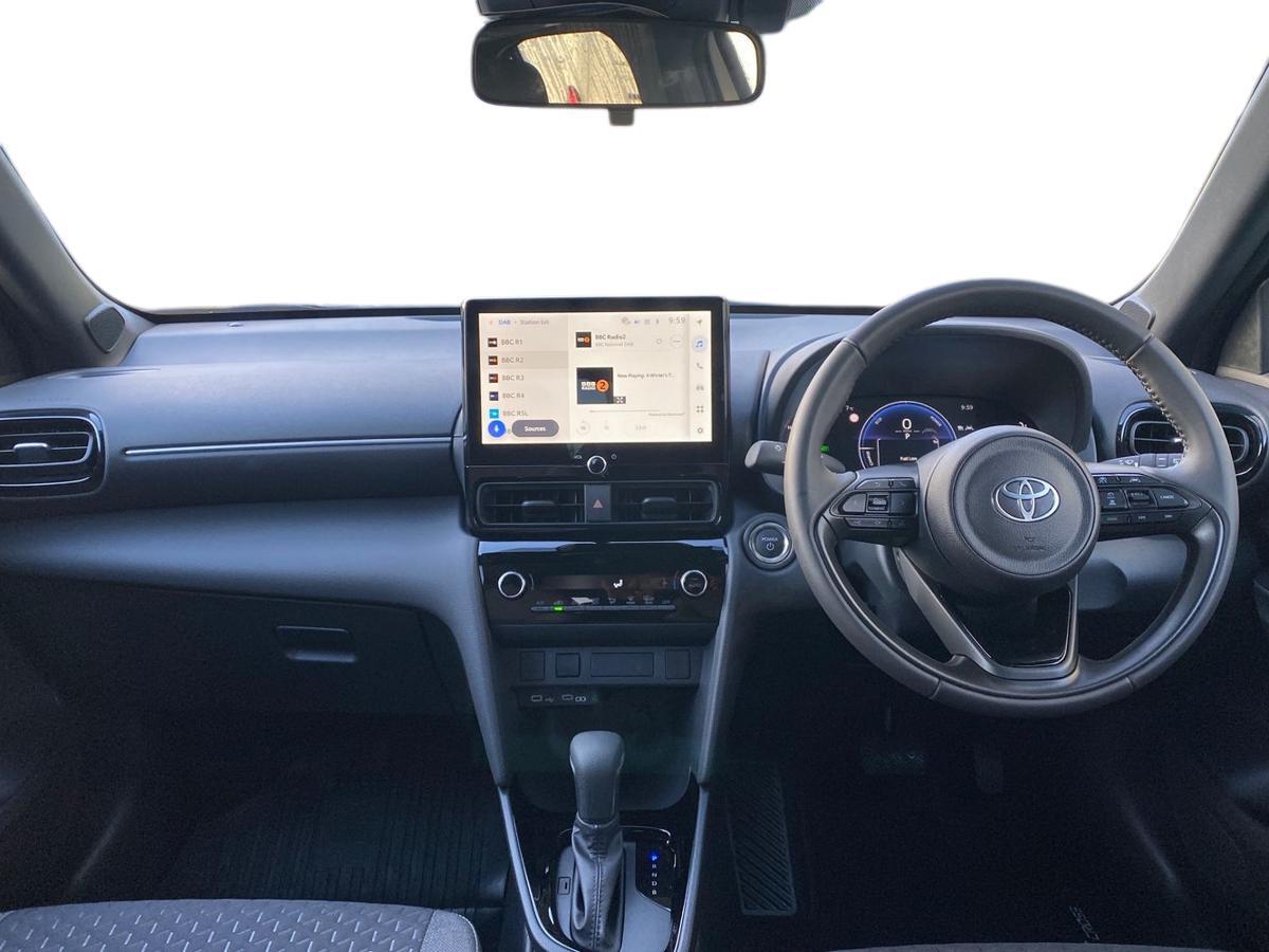 Used Toyota Yaris Cross 2025 for sale - 77013564: Photo 8