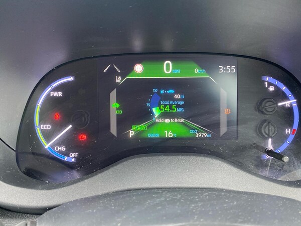 Used Toyota Yaris 2023 for sale - 76110486: Photo 9