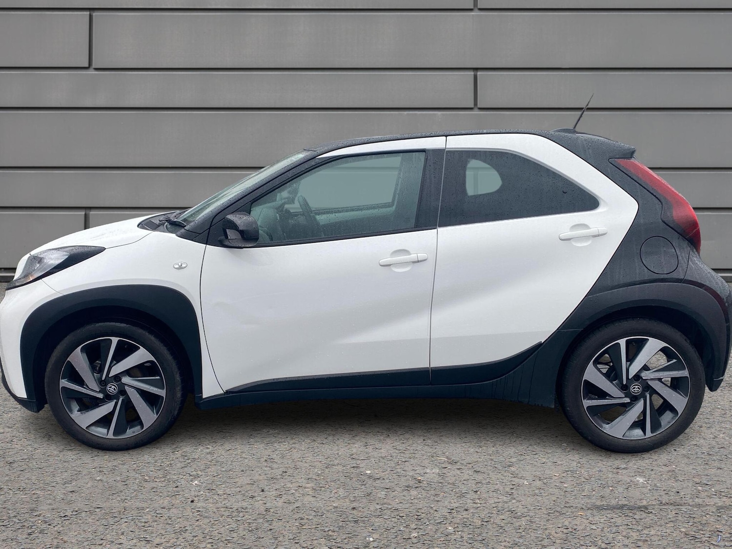 Used Toyota Aygo X 2023 for sale - 77177386: Photo 17