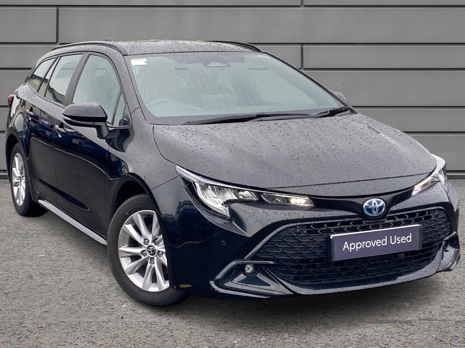 Used Toyota Corolla 2024 for sale - 76111272: Photo 1