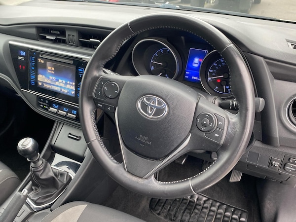 Used Toyota Auris 2015 for sale - 76261188: Photo 8