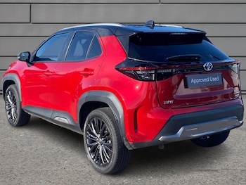 Used Toyota Yaris Cross 2022 for sale - 76110510: Photo