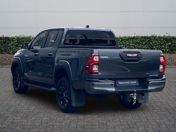 Used Toyota Hilux 2025 for sale - 79077184: Photo