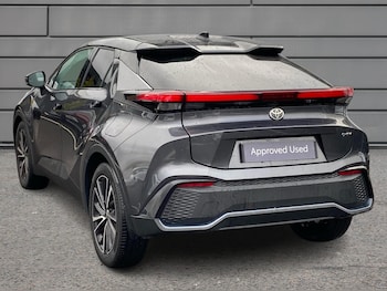 Used Toyota C-HR 2025 for sale - 76730642: Photo