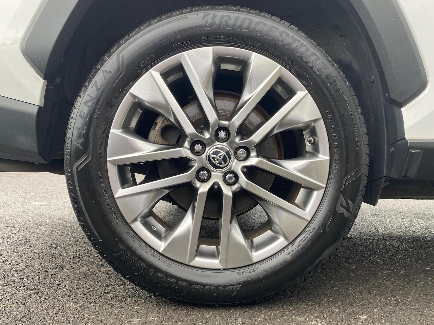 Used Toyota RAV4 2022 for sale - 76716752: Photo 18