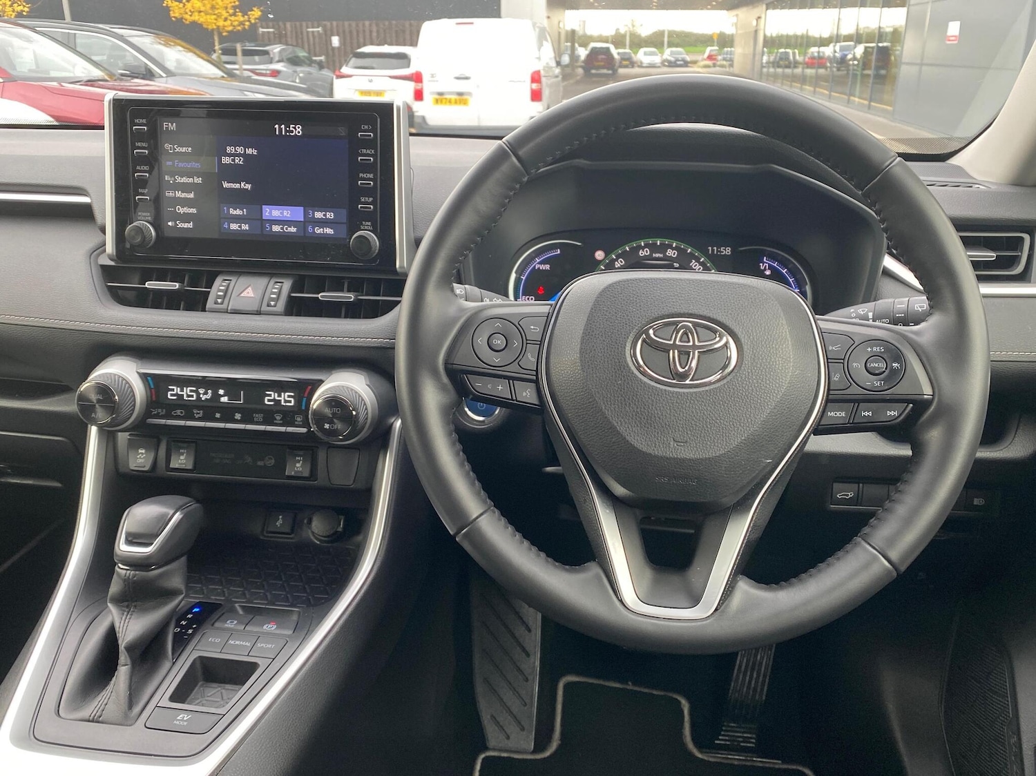 Used Toyota RAV4 2022 for sale - 76716752: Photo 6