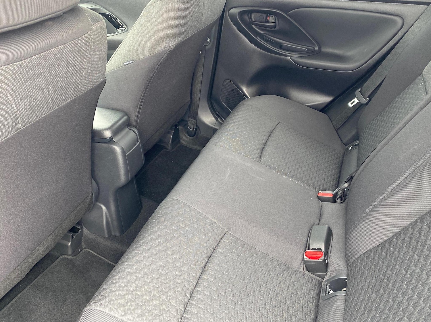 Used Toyota Yaris Cross 2025 for sale - 76716838: Photo 12