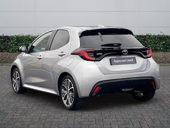 Used Toyota Yaris 2024 for sale - 77231612: Photo