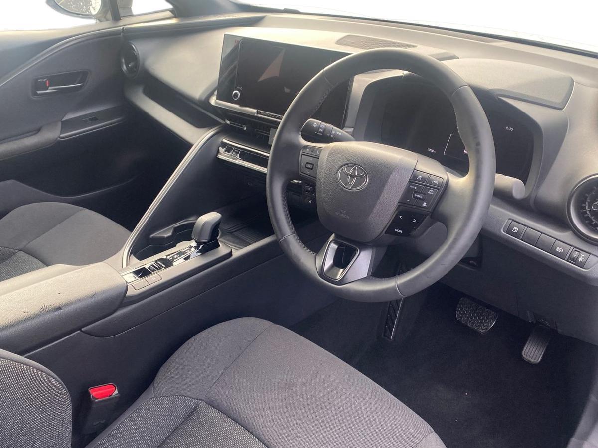 Used Toyota C-HR 2025 for sale - 76671020: Photo 12