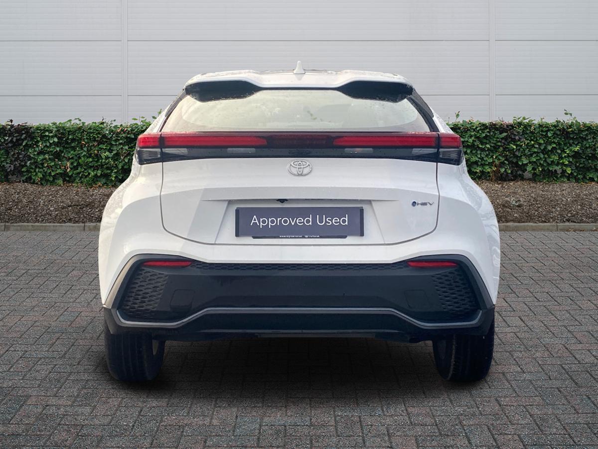 Used Toyota C-HR 2025 for sale - 76671020: Photo 4