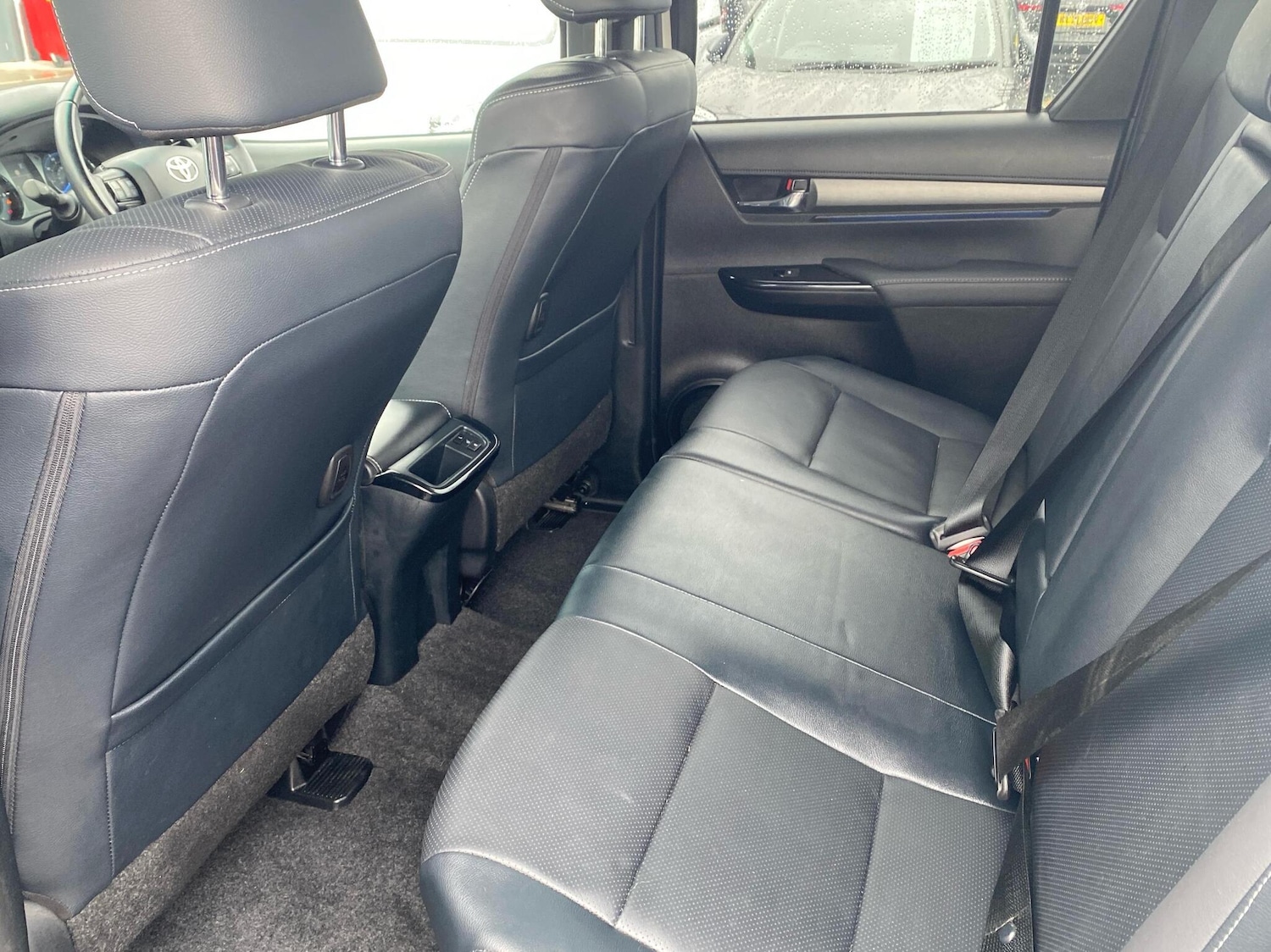 Used Toyota Hilux 2024 for sale - 76296939: Photo 12