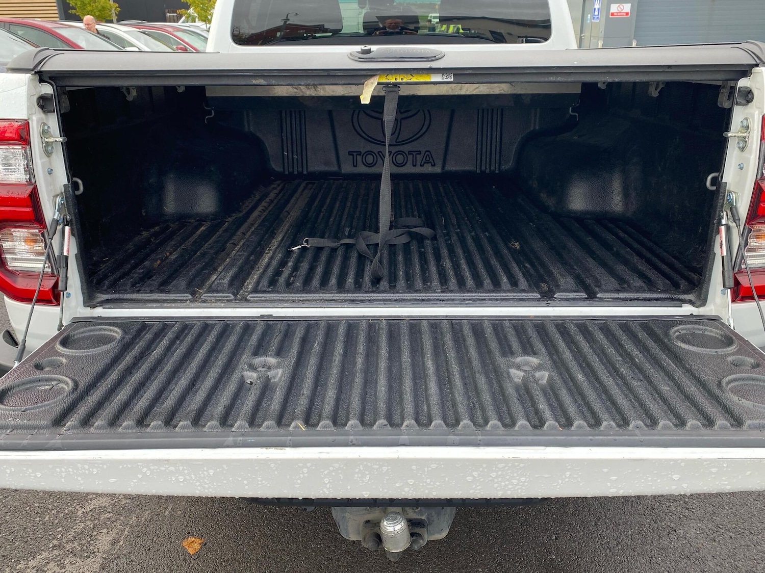 Used Toyota Hilux 2024 for sale - 76296939: Photo 14