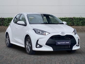 Used Toyota Yaris 2025 for sale - 79795514: Photo