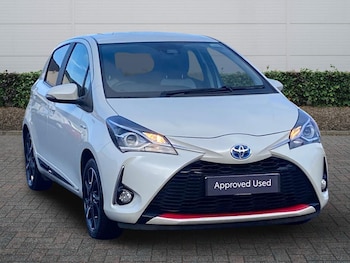 Used Toyota Yaris 2018 for sale - 77307109: Photo
