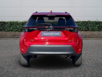 Used Toyota Yaris 2024 for sale - 77539395: Photo