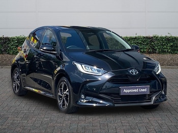 Used Toyota Yaris 2025 for sale - 79203446: Photo