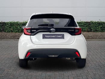 Used Toyota Yaris 2024 for sale - 79782014: Photo