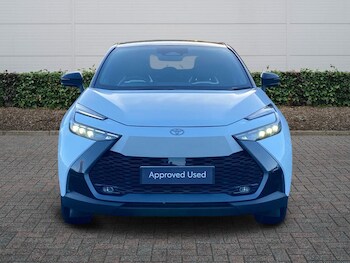 Used Toyota C-HR 2024 for sale - 77177120: Photo