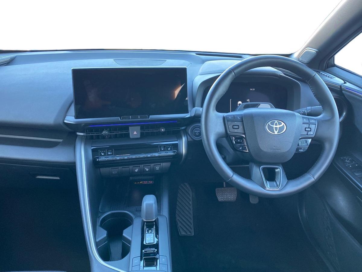 Used Toyota C-HR 2024 for sale - 77177120: Photo 8