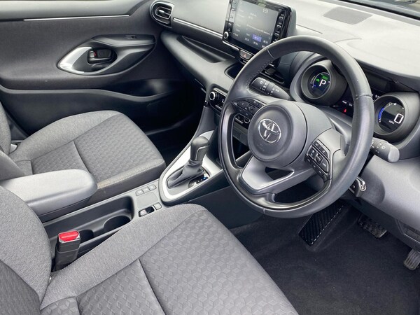 Used Toyota Yaris 2023 for sale - 76111430: Photo 11