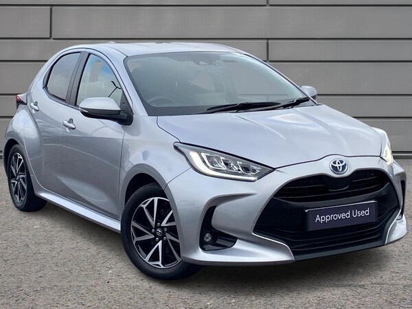 Used Toyota Yaris 2023 for sale - 76111430: Photo 1