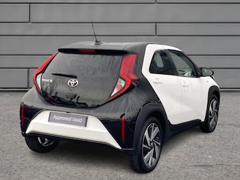 Used Toyota Aygo X 2023 for sale - 76359771: Photo