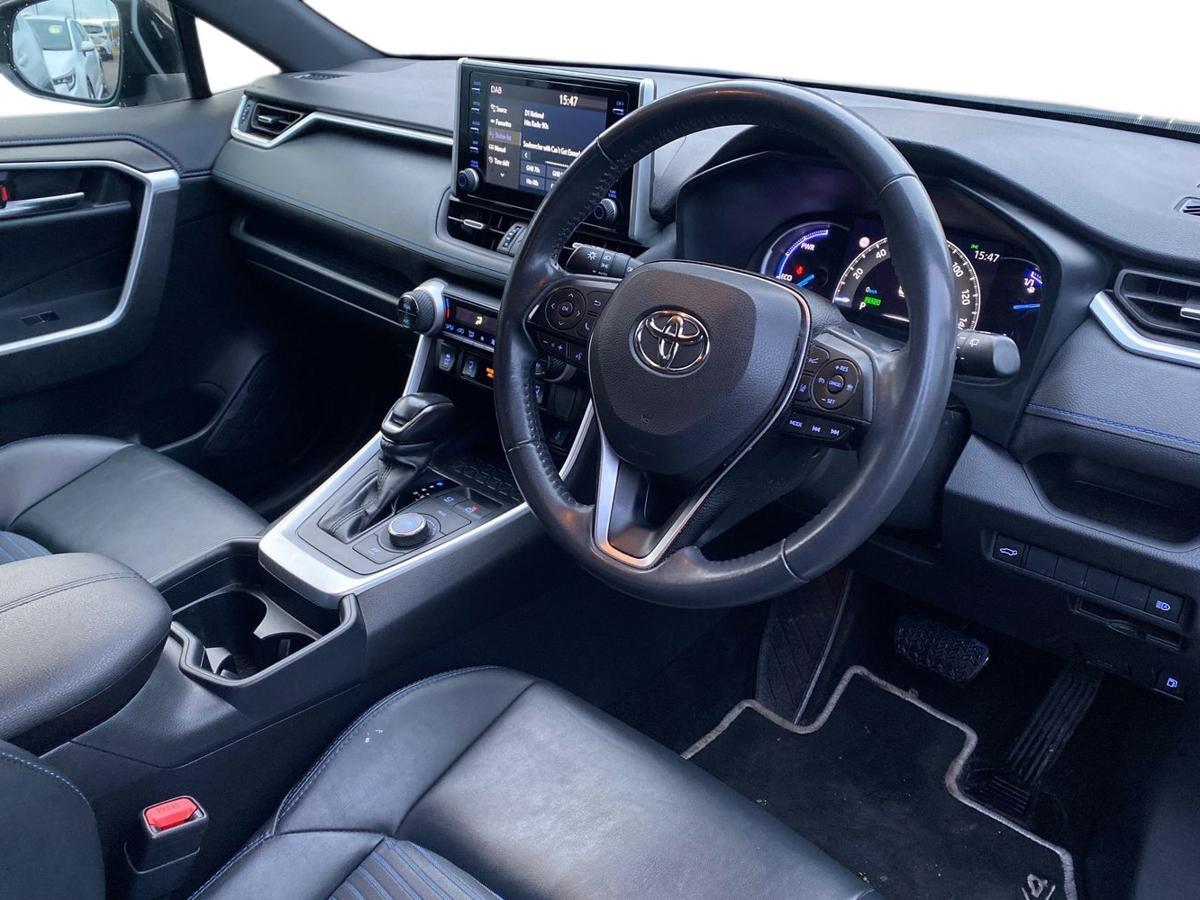 Used Toyota RAV4 2020 for sale - 77177517: Photo 12