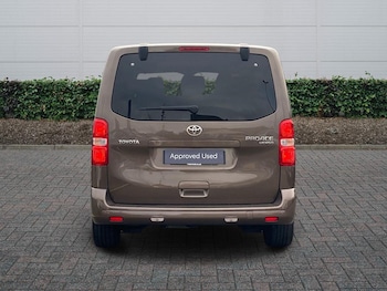 Used Toyota PROACE CITY Verso 2019 for sale - 77613699: Photo