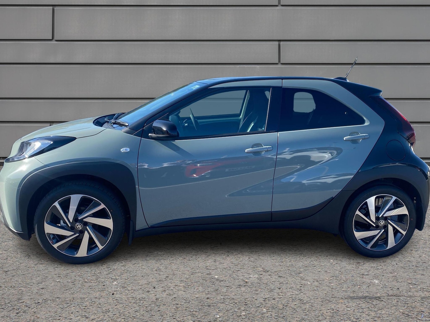 Used Toyota Aygo X 2025 for sale - 76123851: Photo 17