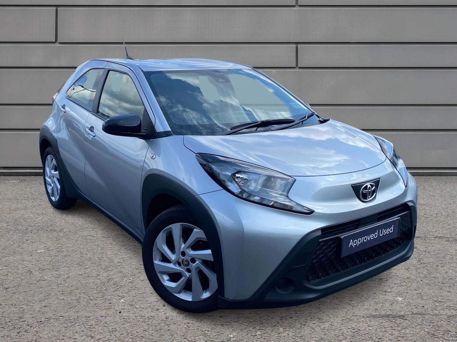 Used Toyota Aygo X 2023 for sale - 76110949: Photo 1