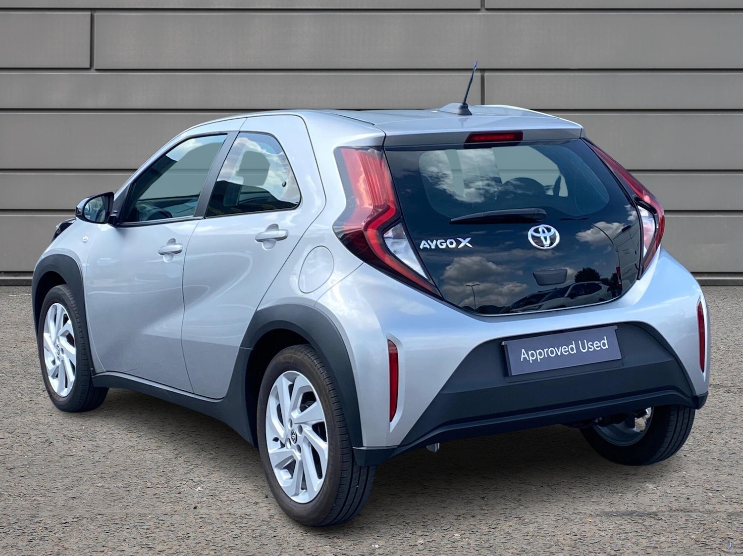 Used Toyota Aygo X 2023 for sale - 76110949: Photo 4