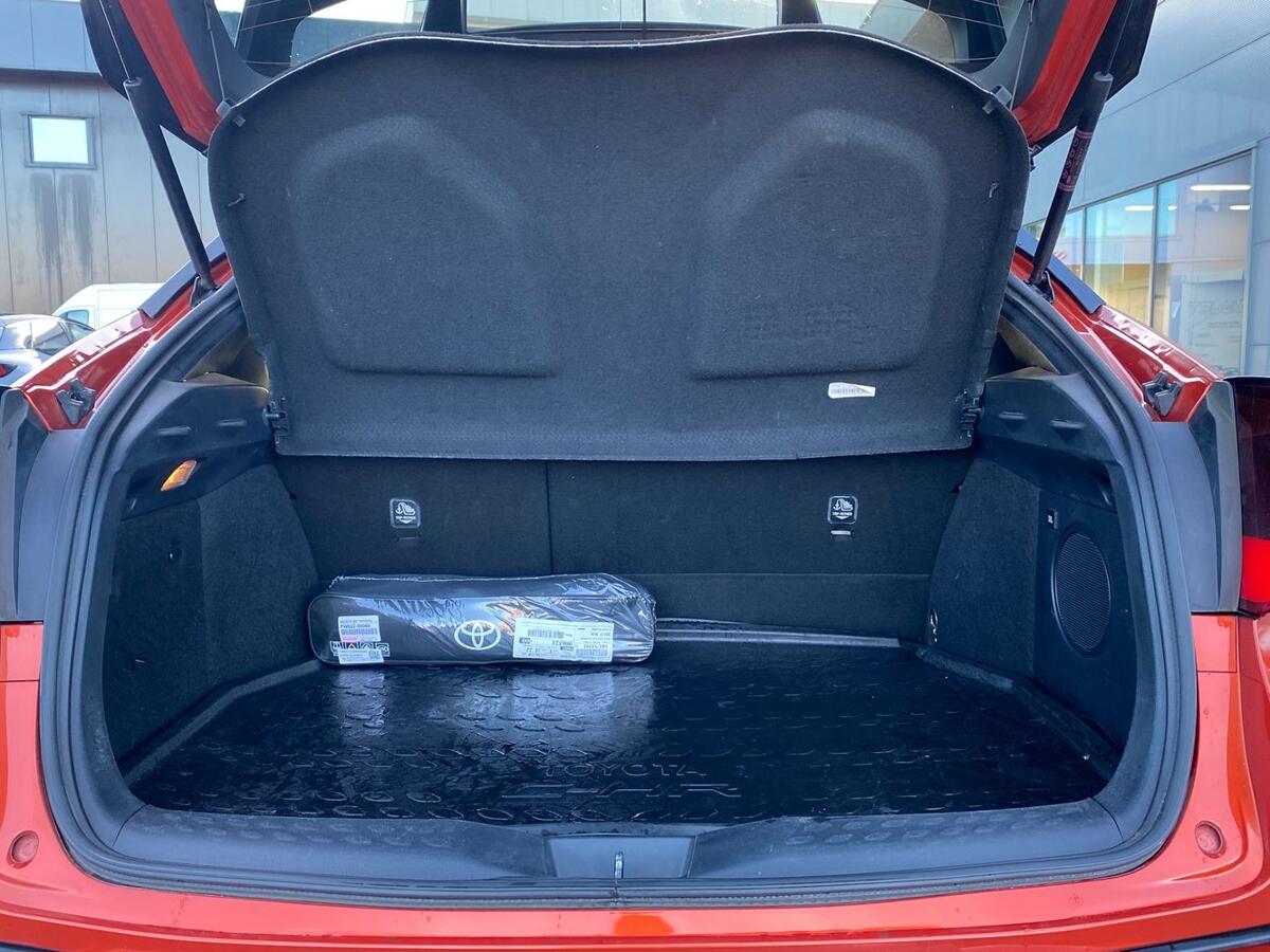 Used Toyota C-HR 2020 for sale - 76837818: Photo 10